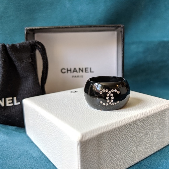 CHANEL Jewelry - Chanel resin ring